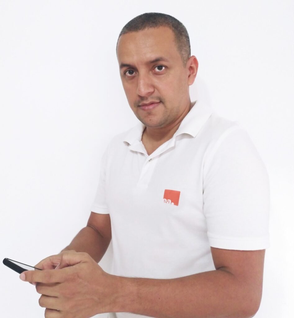 Andres Hernandez, fundador de easystem